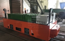 和中國礦大合作定制款鋰電池無(wú)人駕駛機車(chē)實(shí)驗發(fā)貨