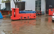 怎么減少8噸井下湘潭電機車(chē)脫軌的概率？