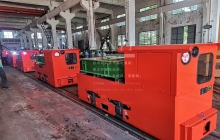 客戶(hù)復購的5噸鋰電池湘潭電機車(chē)運行實(shí)驗