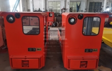 云南5噸防爆湘潭電機車(chē)發(fā)往上海