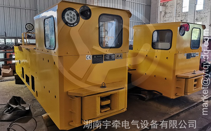 10噸湘潭架線(xiàn)式電機(jī)車(chē)發(fā)往國(guó)外